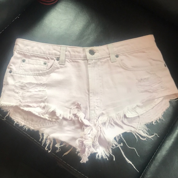 Pink CARMAR shorts - Picture 1 of 4